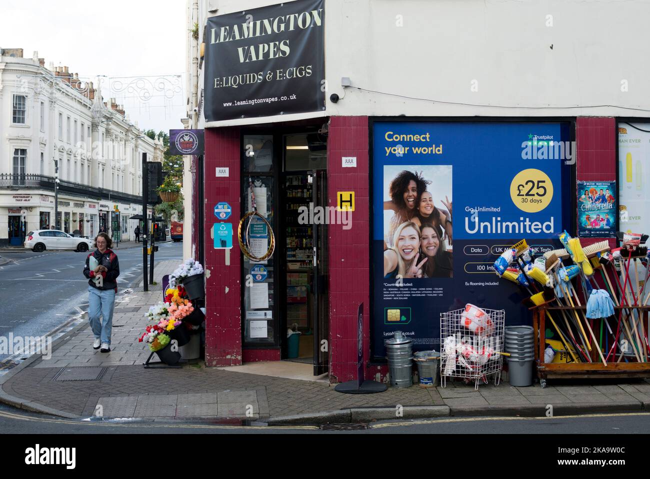 Vape shop uk hi-res stock photography and images