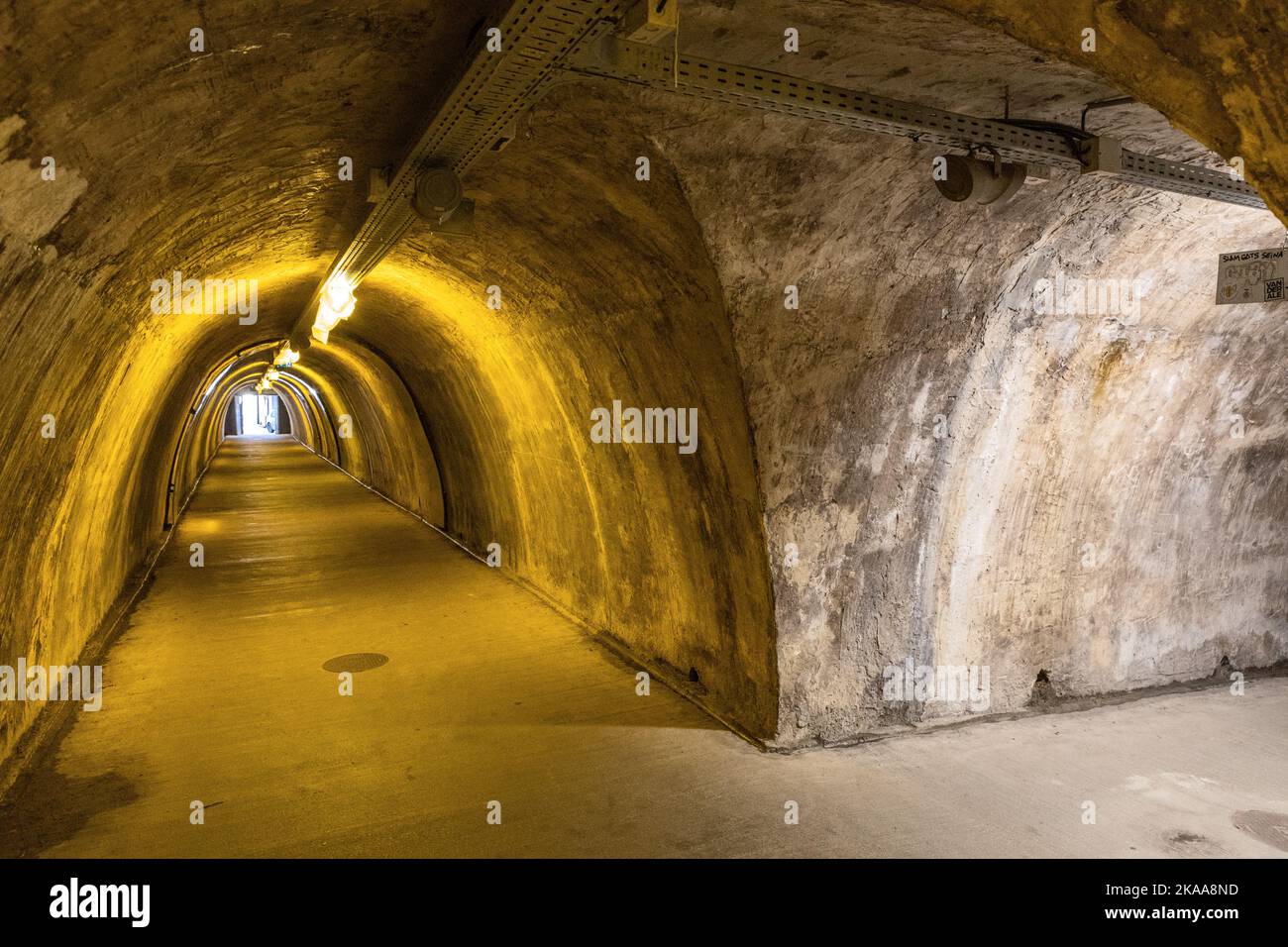 Grič Tunnel (Tunel Grič) Radićeva, Zagreb, Croatia Stock Photo Alamy