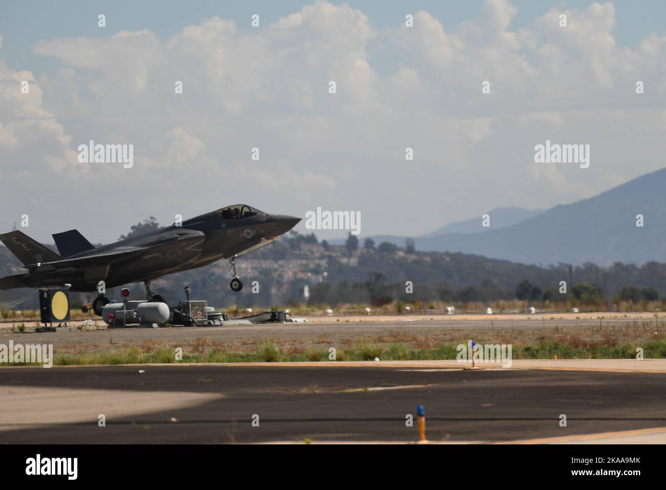 USMC F-35B taking off from MCAS Miramar in San DIego, California Stock Photo