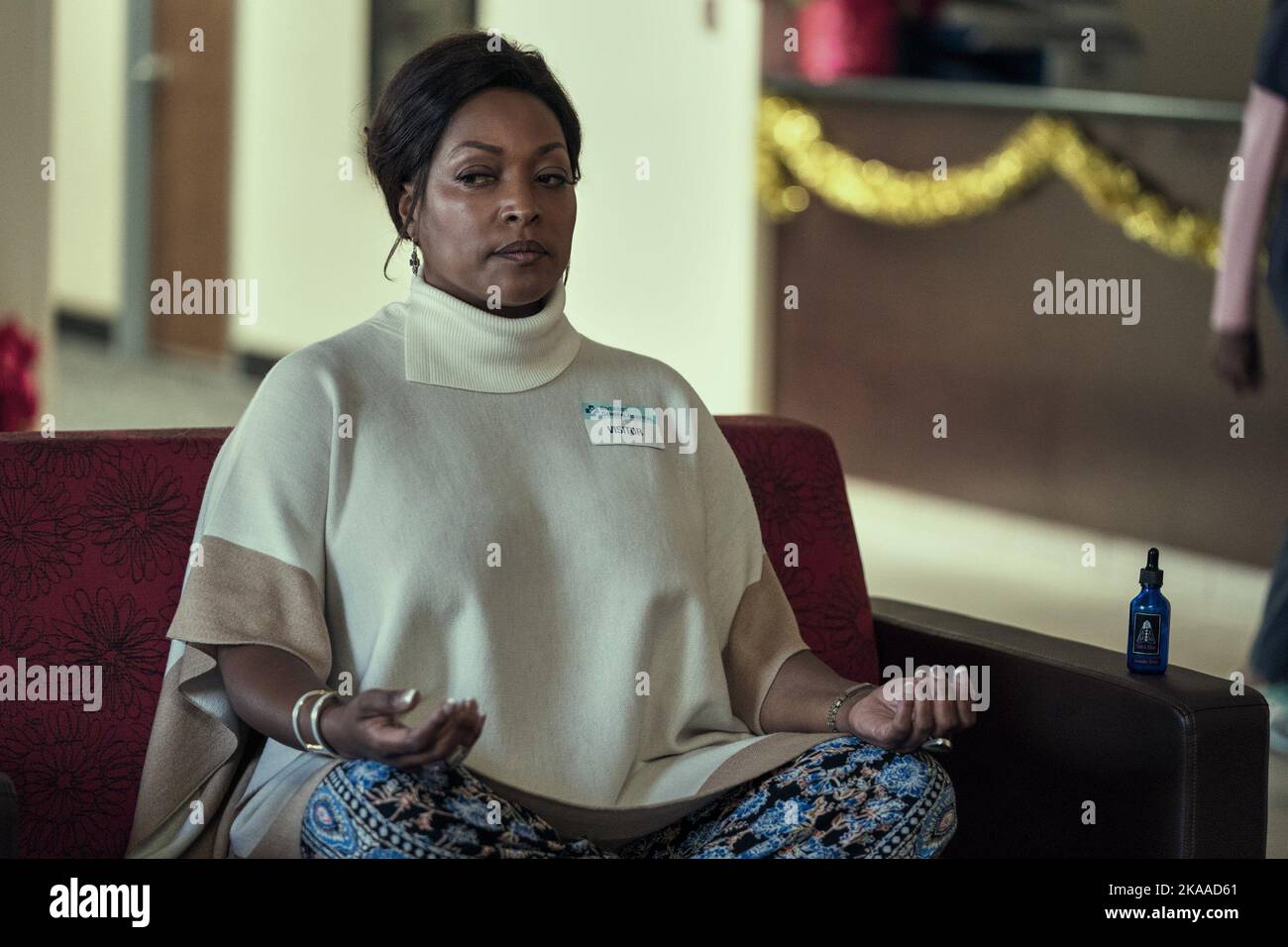 FROM SCRATCH, Kellita Smith, (Season 1, ep. 105, aired Oct. 21, 2022).  photo: Jessica Brooks  ©Netflix  Courtesy Everett Collection Stock Photo  - Alamy