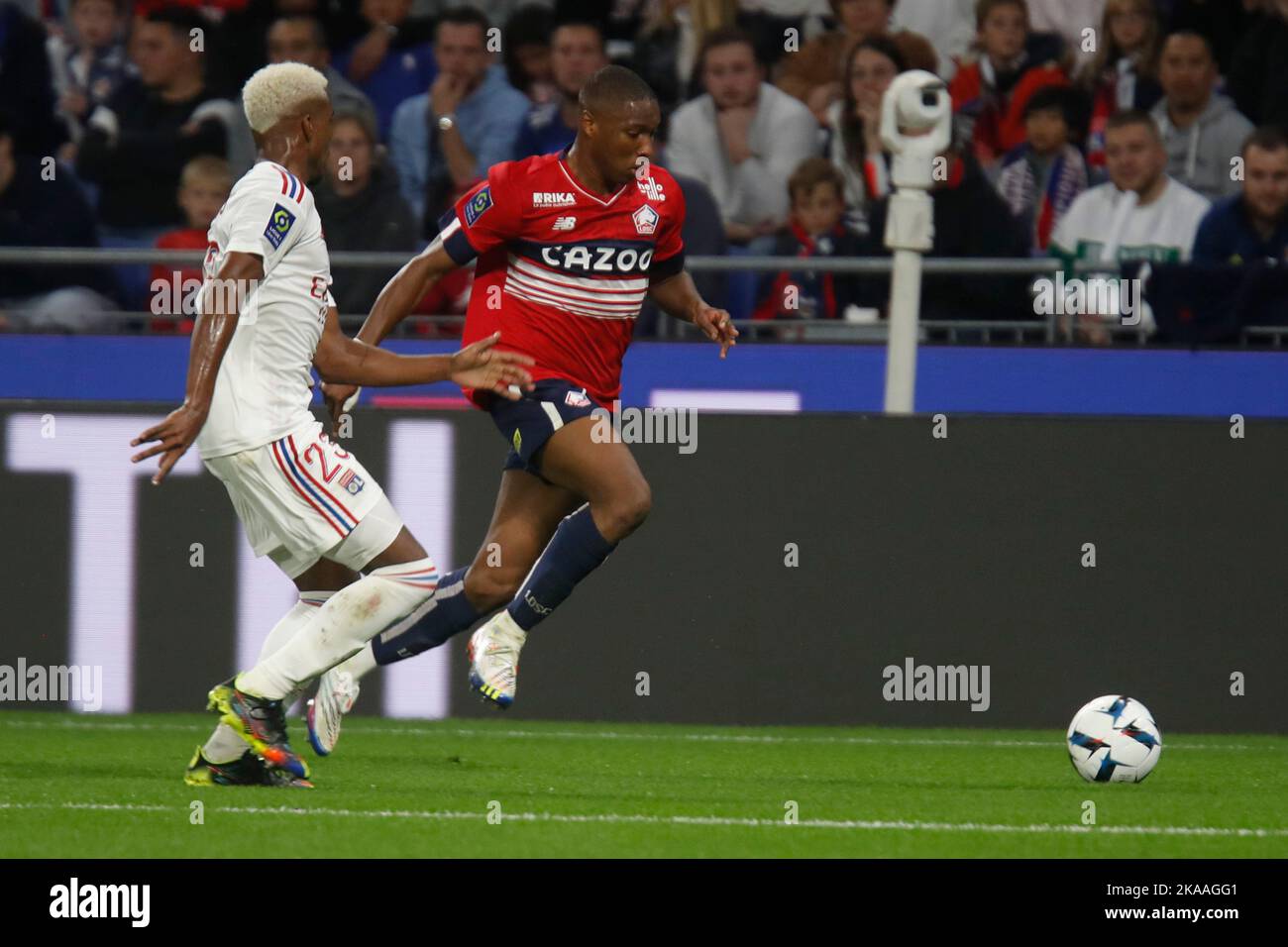 Bafode DIAKITE of Lille and Thiago MENDES of Lyon during the French ...
