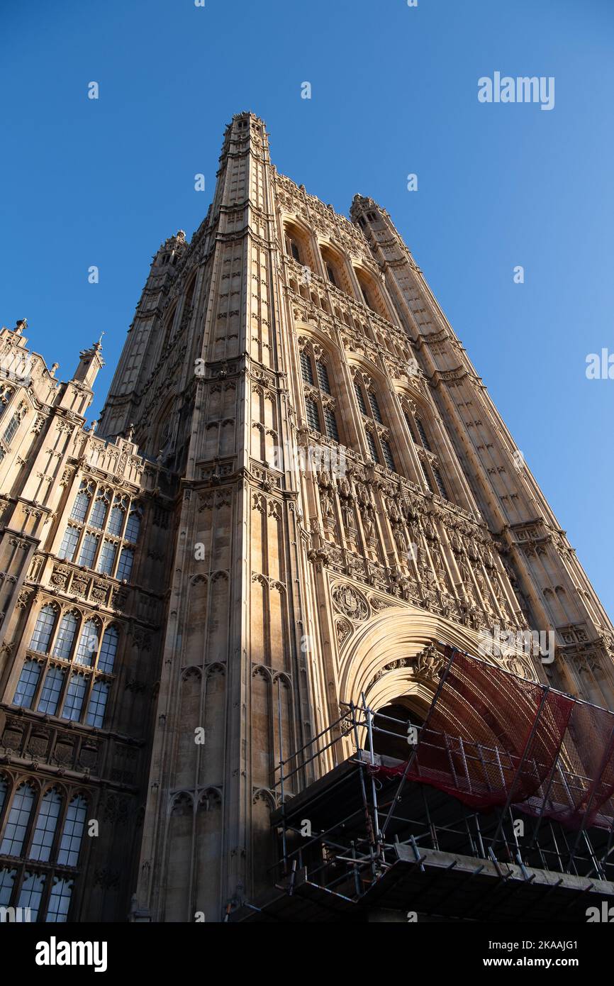 Westminster, London, UK. 1st November, 2022. Victoria Tower, part of the Palace of Westminster in London. Labour are reported to have referred Conservative Home Secretary, Suella Braverman to the financial watching following her alleged leaks of e mails. Credit: Maureen McLean/Alamy Stock Photo