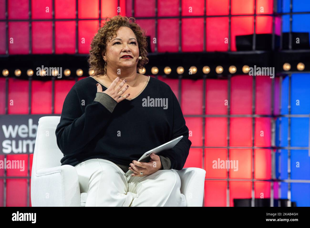 Lisbon, Portugal. 01st Nov, 2022. VP of Environmental Initiatives of Apple, Lisa Jackson, seen addressing the audience at Altice Arena Centre Stage during the opening night of the Web Summit 2022. The biggest technology conference in the world is back in Lisbon. For four days, new technological trends will be discussed and how they will influence our lives. 70,000 people are expected at the event. Credit: SOPA Images Limited/Alamy Live News Stock Photo