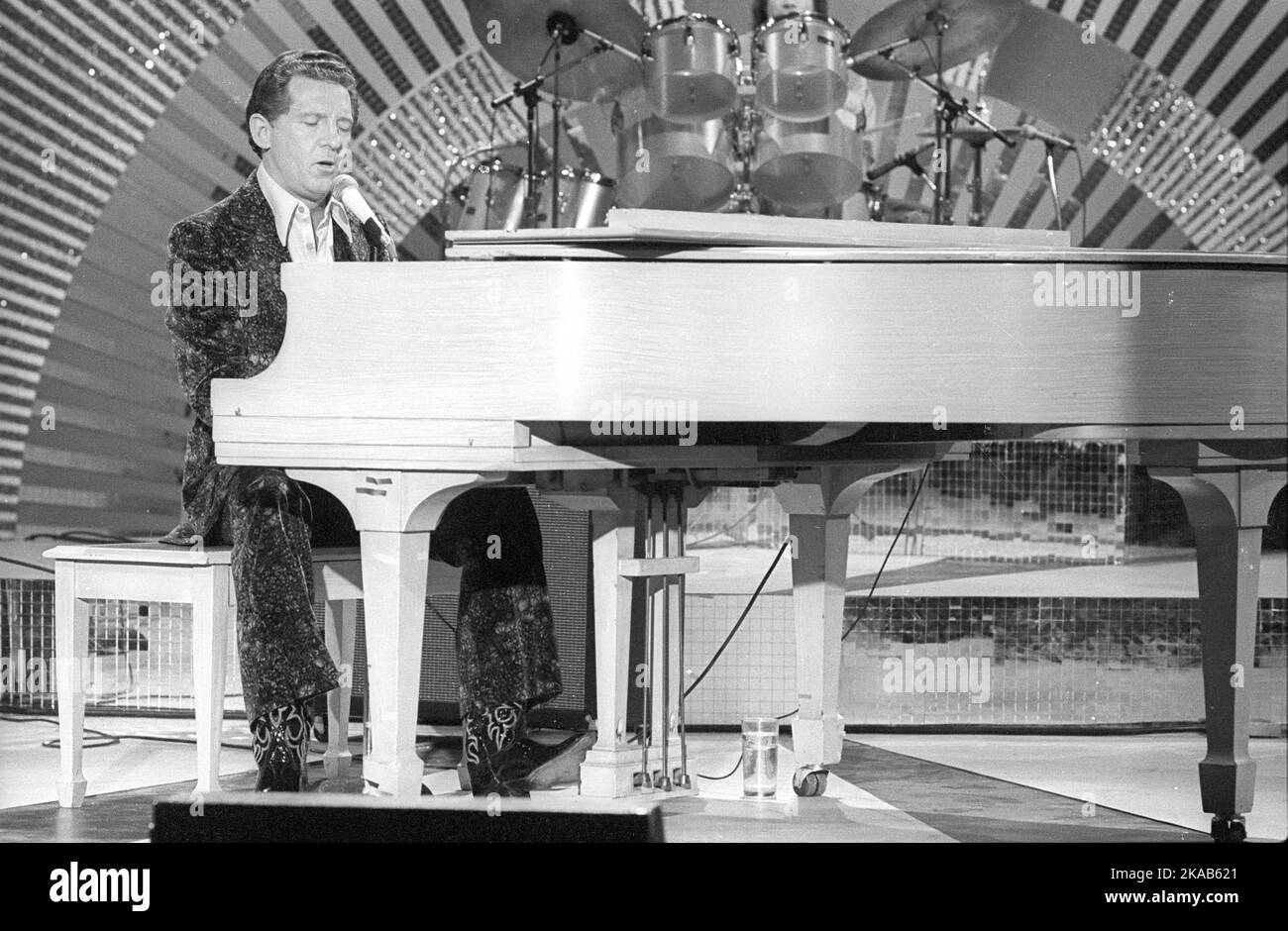 BURBANK, CA - NOVEMBER 08: Jerry Lee Lewis performs on the Midnight Special TV show at NBC Studios on November 8, 1976 in Burbank, California.  Credit: Jeffrey Mayer / Rock Negatives / MediaPunch Stock Photo