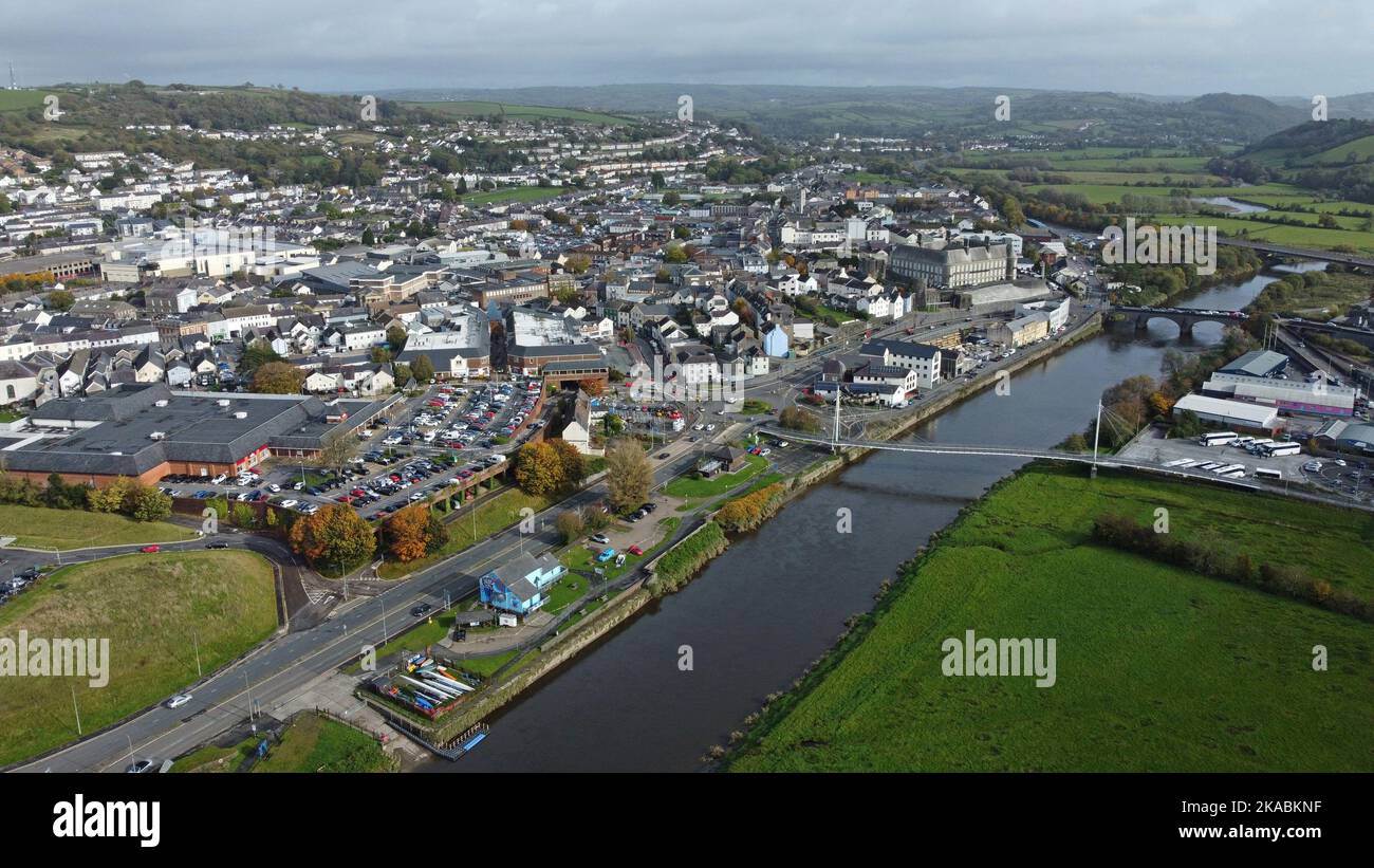 Welsh Rivers From Aerial Welsh river town hi-res stock photography and images - Alamy