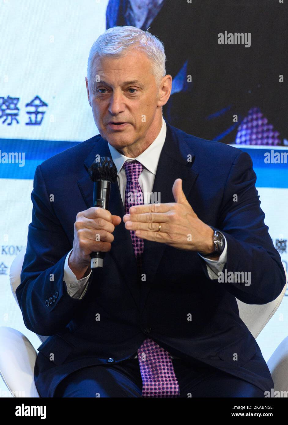 Group ce standard chartered hires stock photography and images Alamy