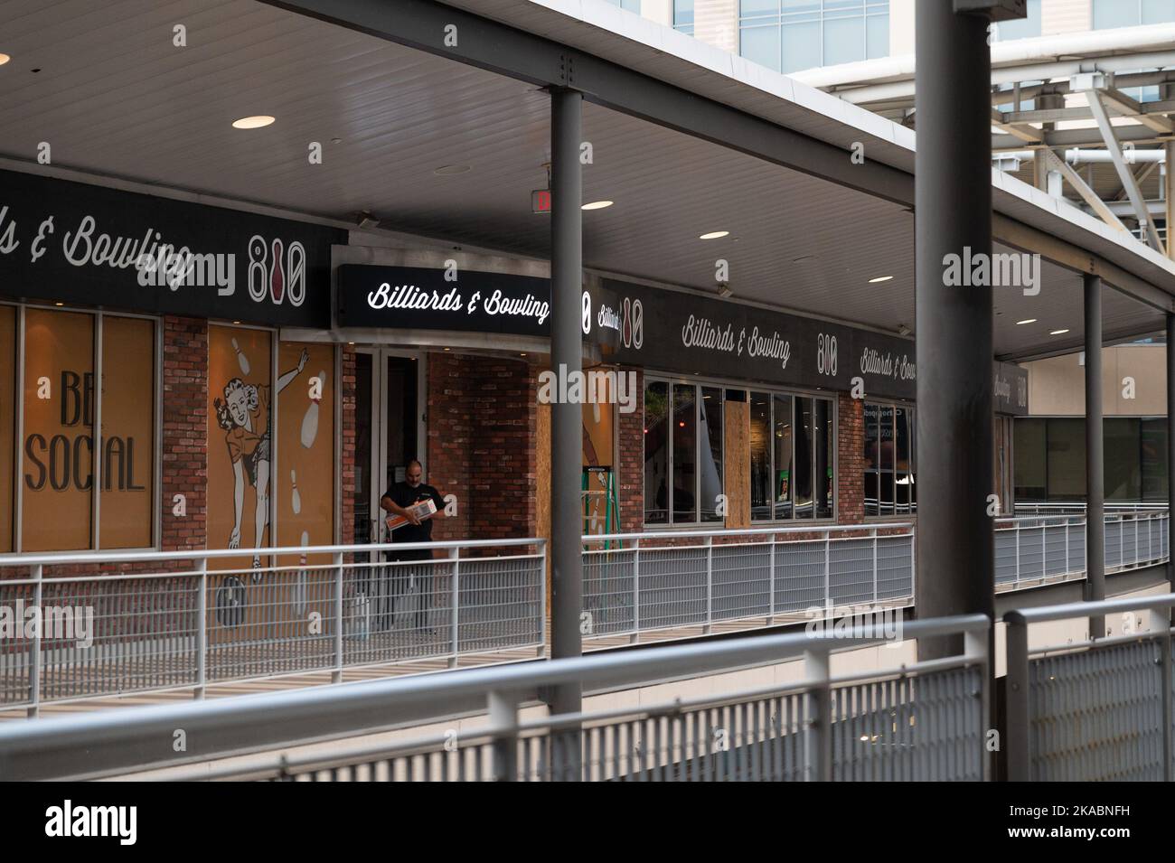 810 billiards and bowling hires stock photography and images Alamy