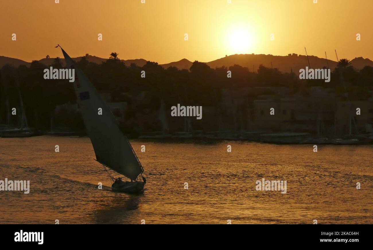 The Nile, a north-flowing river in Africa, is among the longest ...