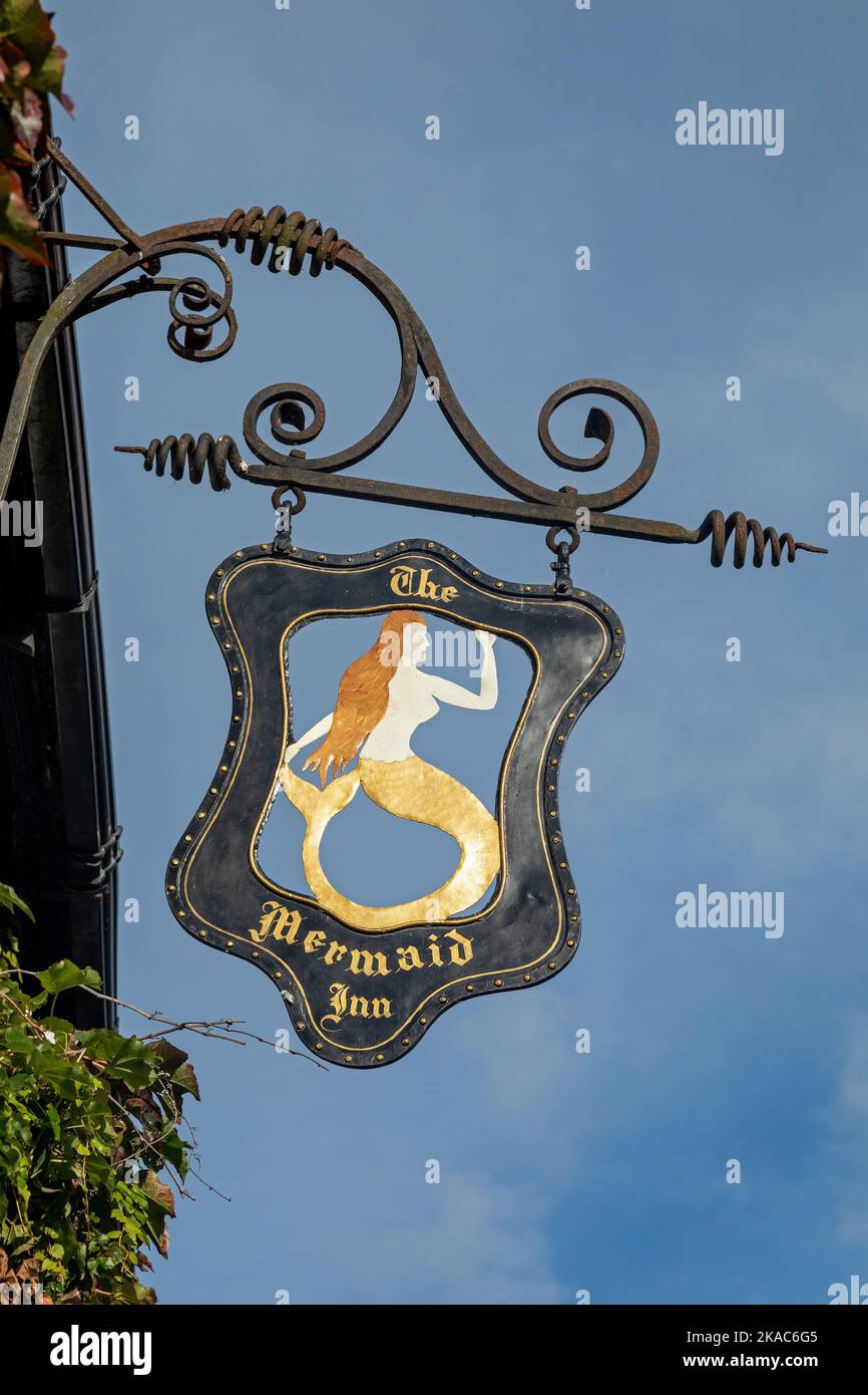 Mermaid Inn Rye Sign Metal mermaid hi-res stock photography and images - Alamy
