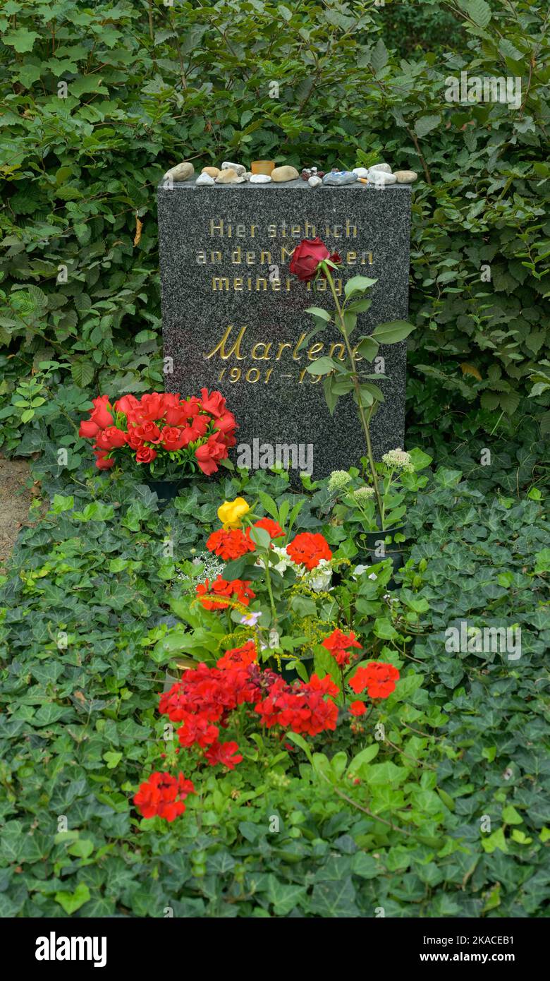 Grab, Marlene Dietrich, Friedhof, Stubenrauchstraße, Friedenau ...