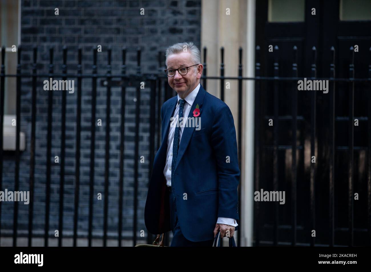 London, UK, 02/11/2022, MP Michael Gove, the Secretary of State for Levelling Up Leaves 10 Downing Street in London on 2nd November 2022. Stock Photo