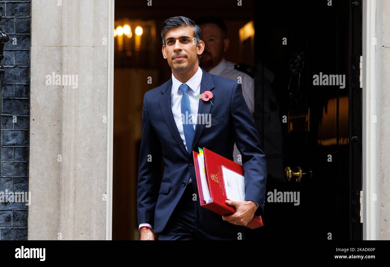 London, UK. 2nd Nov, 2022. Prime Minister, Rishi Sunak, leaves Number ...