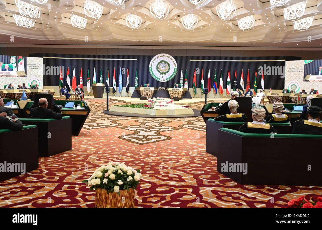 (221102) -- ALGIERS, Nov. 2, 2022 (Xinhua) -- This photo taken on Nov. 1, 2022 shows a scene of the 31st session of the Arab League Summit in Algiers, Algeria. The summit kicked off on Tuesday evening in the Algerian capital of Algiers with regional food security and Palestinian issue being on top of agenda. (Algerian Presidency/Handout via Xinhua) Stock Photo