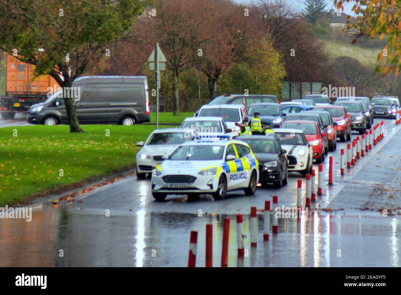 Glasgow, Scotland, UK 2nd November, 2022. UK Weather Wet and Windy as we see Storm Claudio