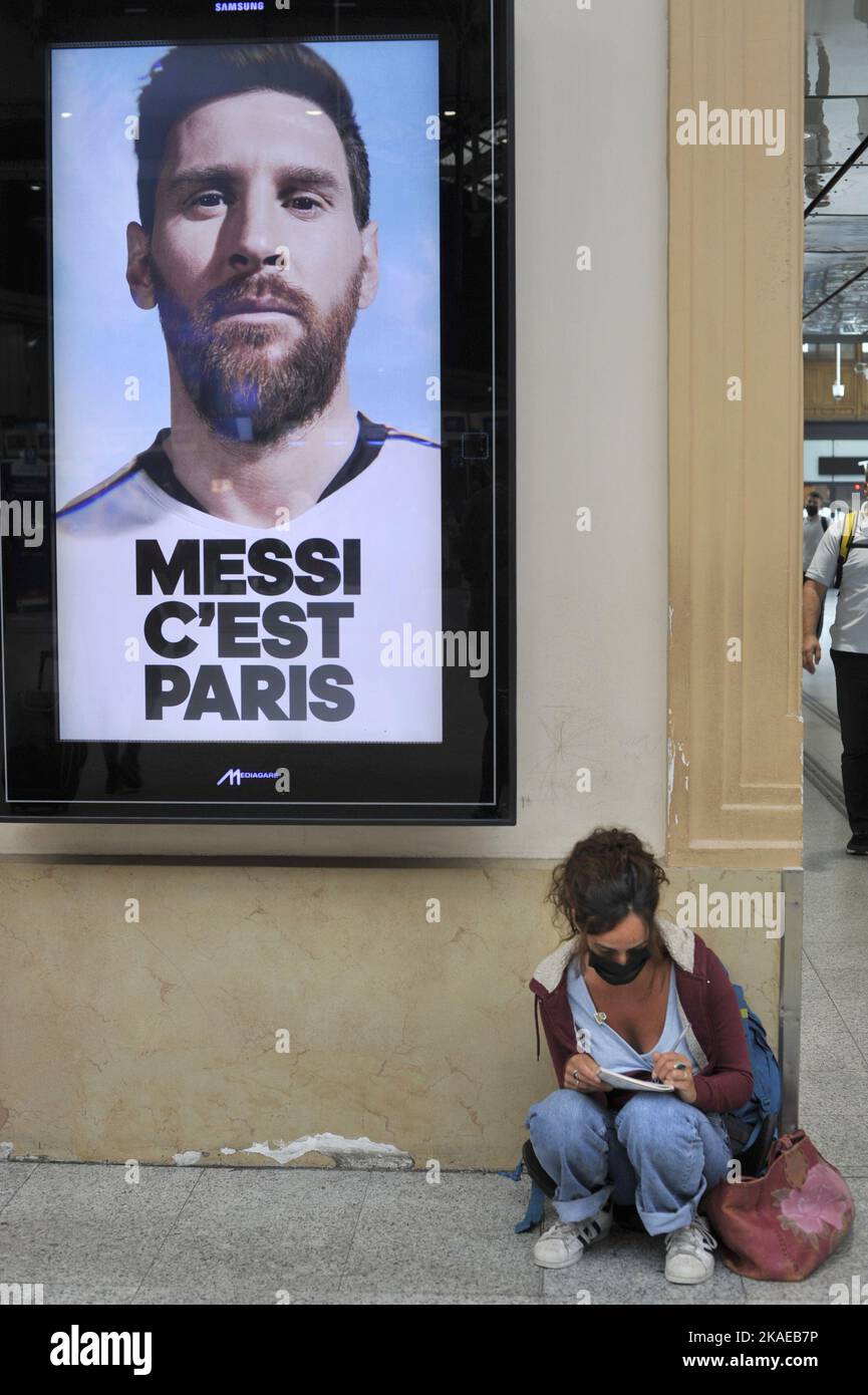FRANCE. PARIS (75) 8 TH DISTRICT. ADIDAS ADVERTISING WITH THE FOOTBALL LIONEL MESSI Stock Photo