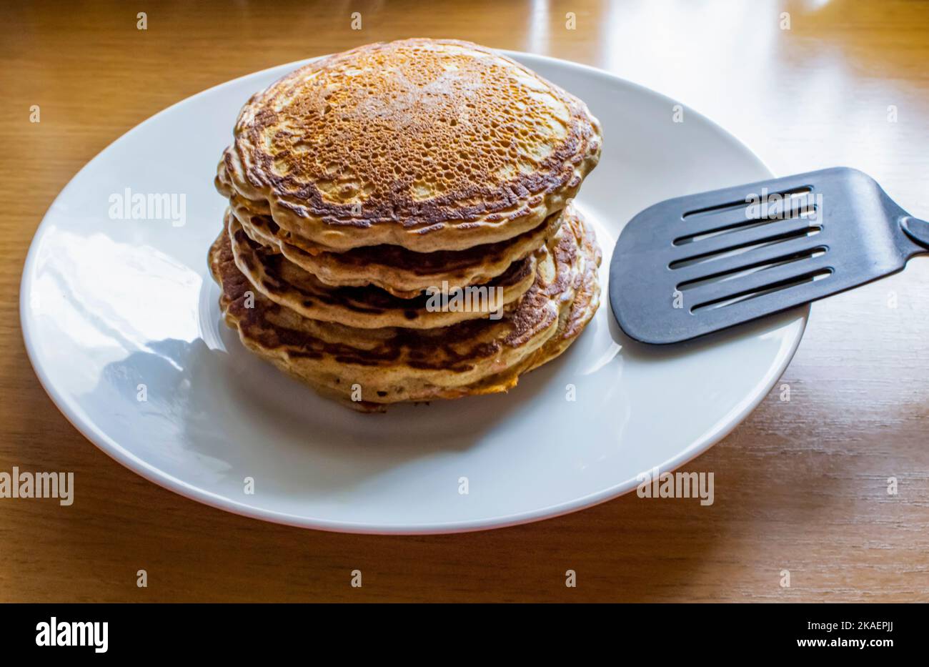 American pancake with flipper Stock Photo Alamy