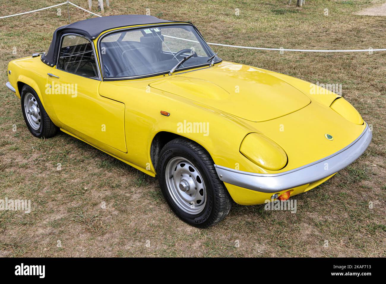 Lotus elan classic lotus car hi-res stock photography and