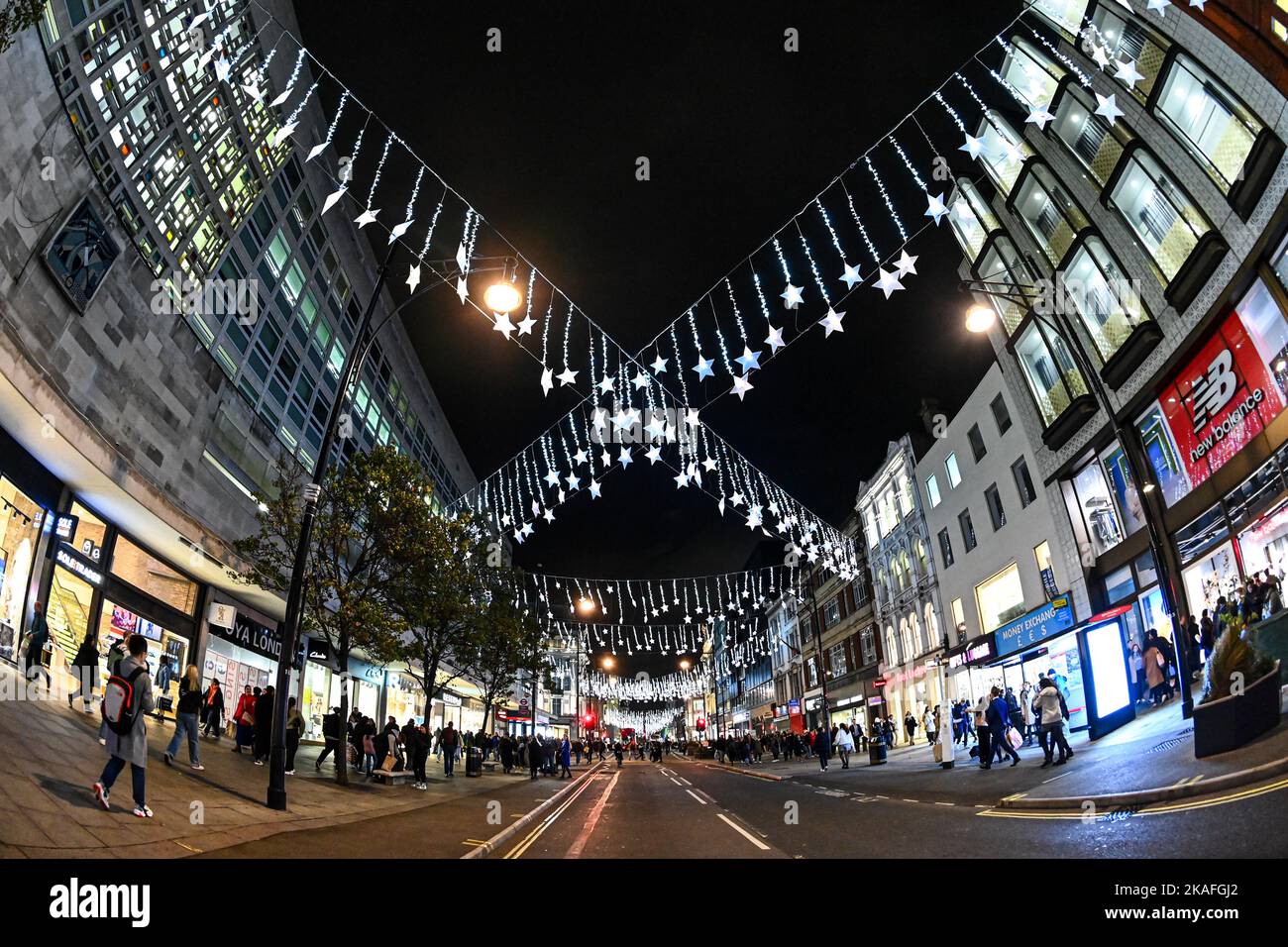 EDITORIAL USE ONLYÊ Oxford Street in London following its annual