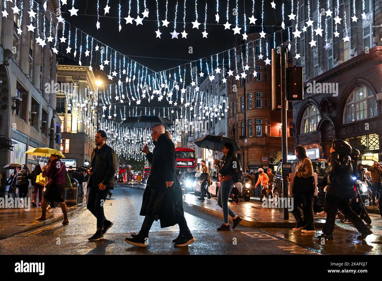 EDITORIAL USE ONLYÊ Oxford Street in London following its annual