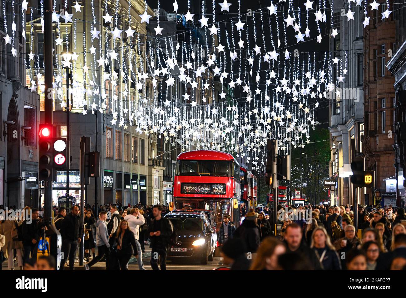 EDITORIAL USE ONLYÊ Oxford Street in London following its annual