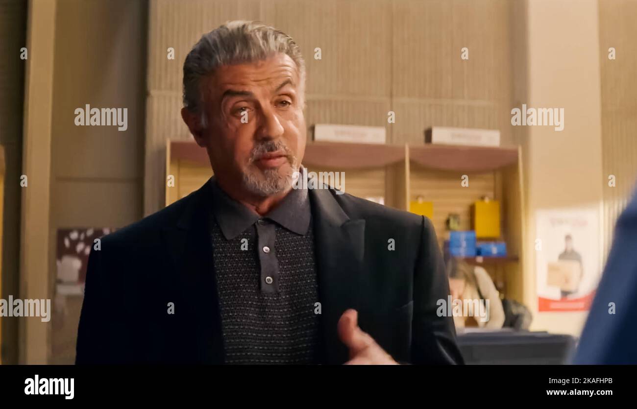 В роли рикардо фильм 2021. Билл найи. Love actually кадр эмма томпсон. Plot follows. Эмма томпсон реальная любовь.