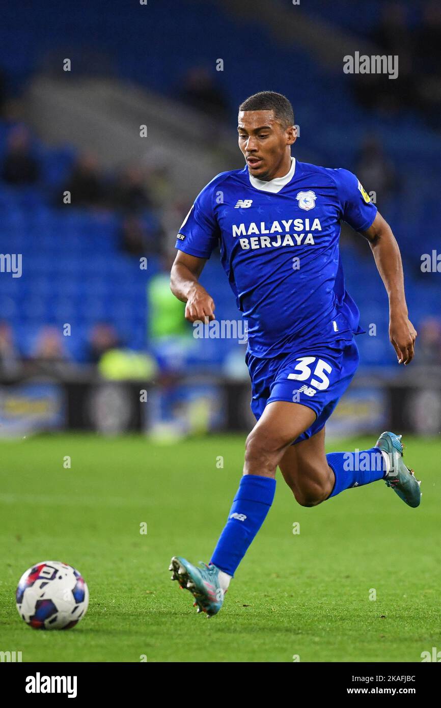 Cardiff city championship rinomhota hi-res stock photography and images ...