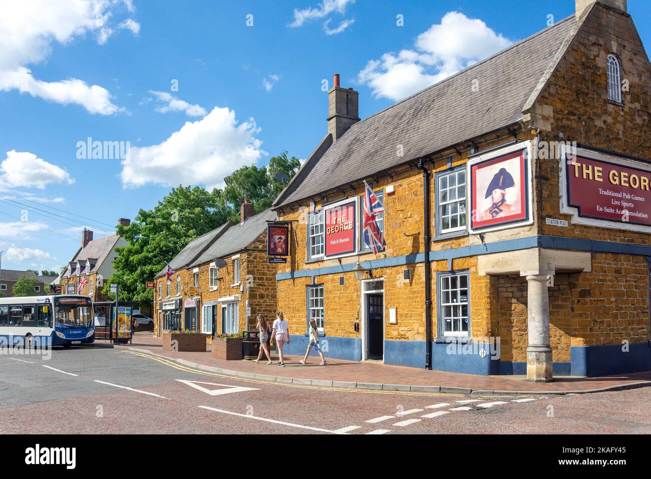 The George Pub, High Street, Desborough, Northamptonshire, England, United Kingdom Stock Photo