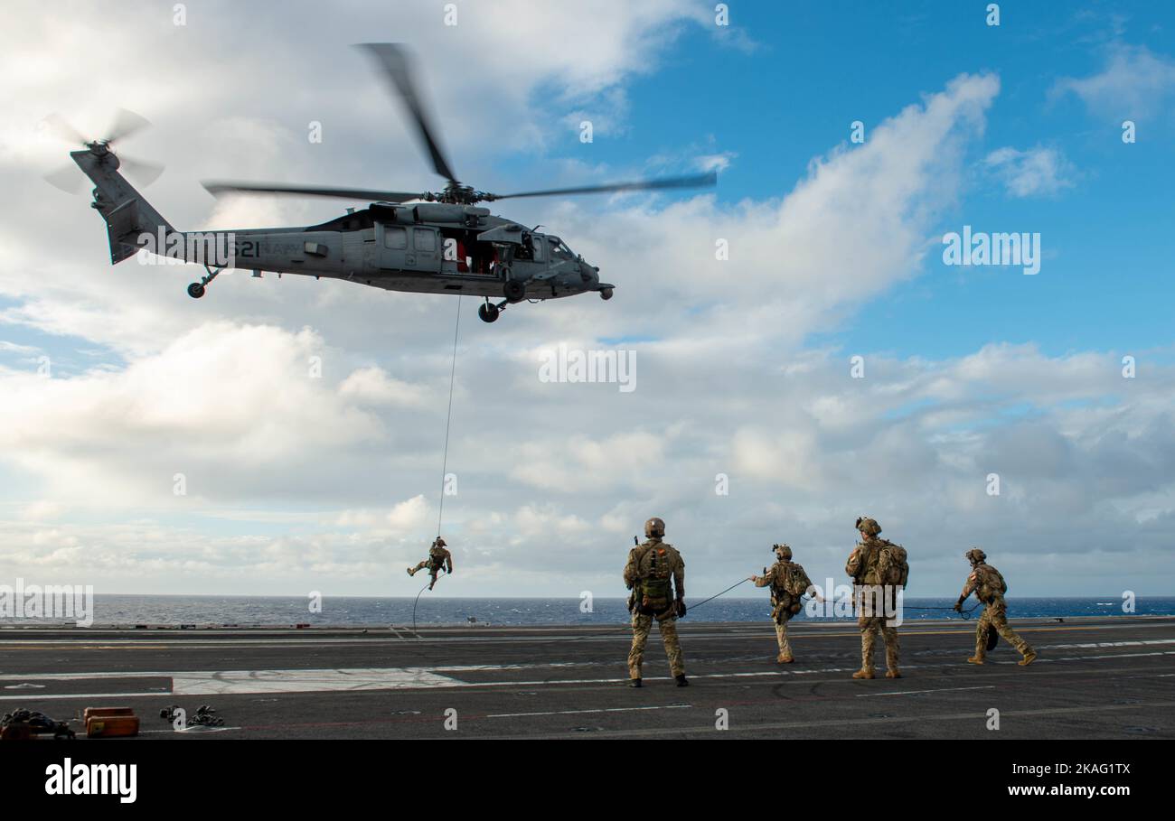 221029-N-LI114-1241 PHILIPPINE SEA (Oct. 29, 2022) Sailors assigned to ...