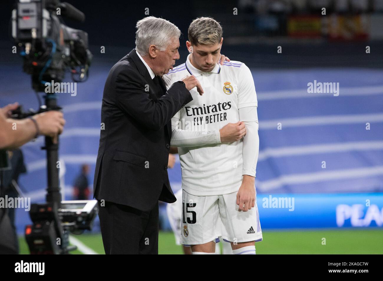 Valverde'S Absence: How Will Ancelotti Adapt His Tactics? - z1luyuv