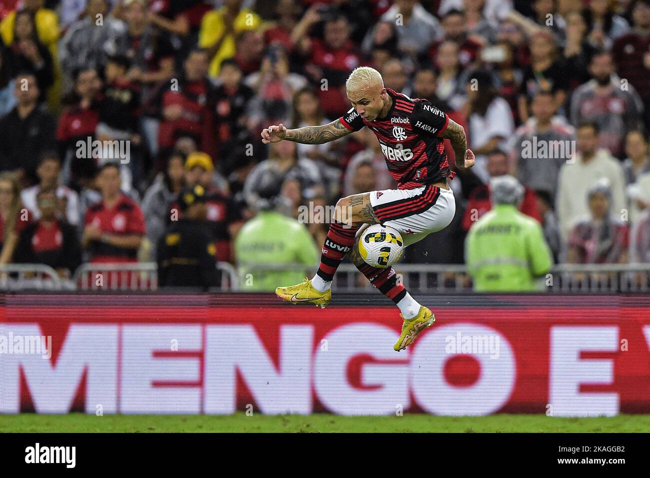 Corinthians Cebolinha Flamengo Contract Situation Fuels Transfer Speculation