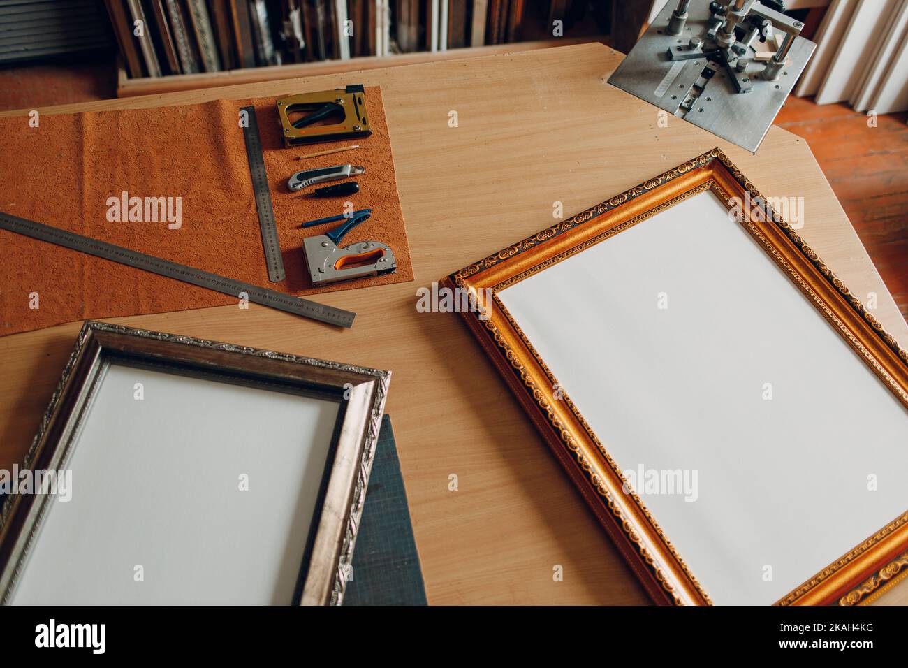 Framing Stapler ruler and frames baguette handmade picture