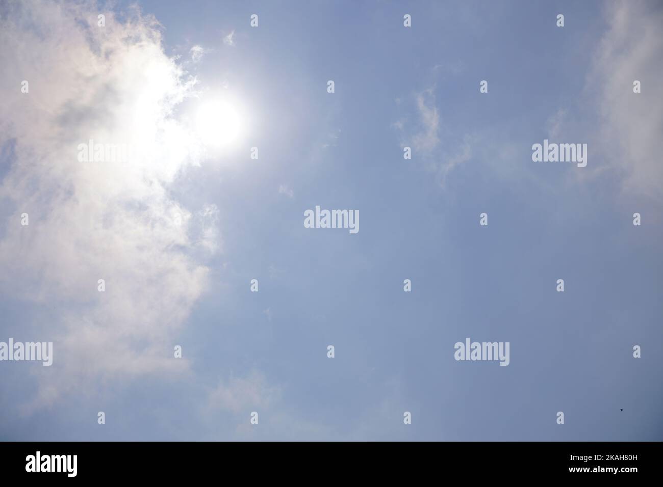 gllomy sky with dark gray clouds Stock Photo - Alamy