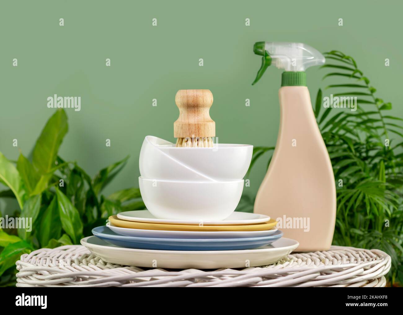 Ecofriendly dish washing. Zero waste lifestyle. Dishwashing spray with