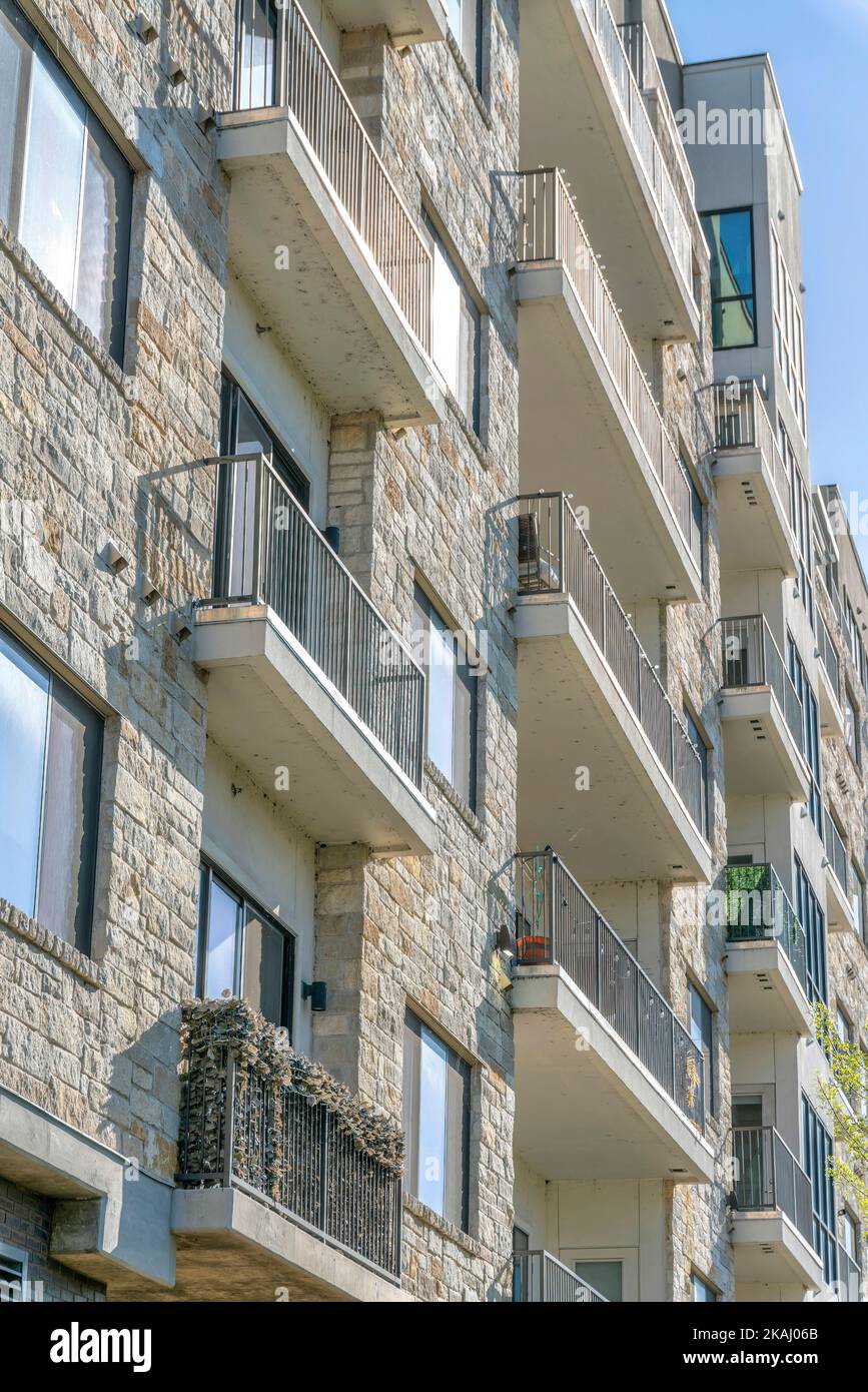 View of Views for Days: Chicago High-Rise Apartments with the Best Balconies ...