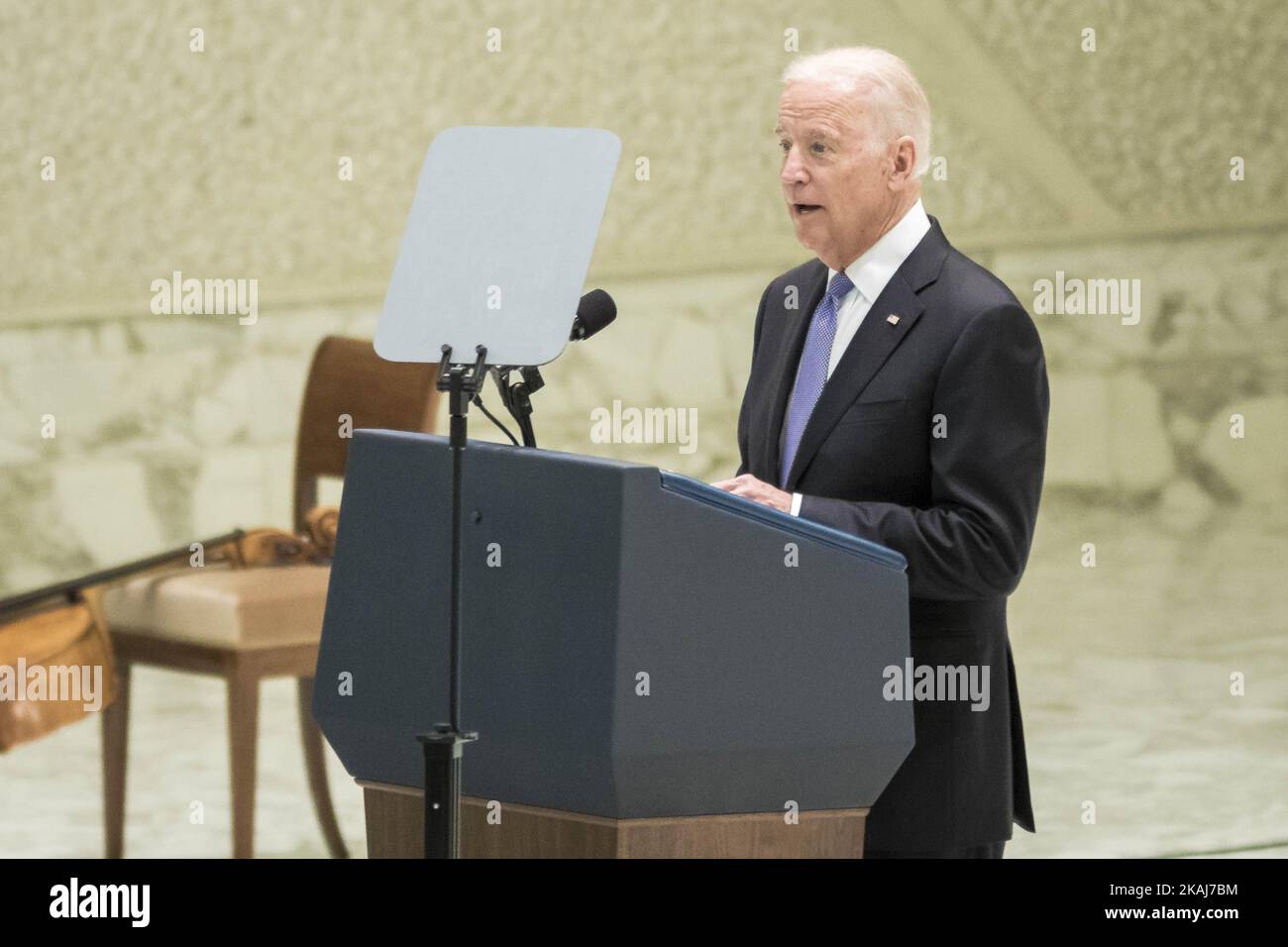 US Vice President Joe Biden delivers his speech at a special audience celebrates by Pope Francis with participants at a congress on the progress of regenerative medicine and its cultural impact in the Paul VI hall in Vatican City, Vatican on April 29, 2016.(Photo by Giuseppe Ciccia/NurPhoto) *** Please Use Credit from Credit Field *** Stock Photo