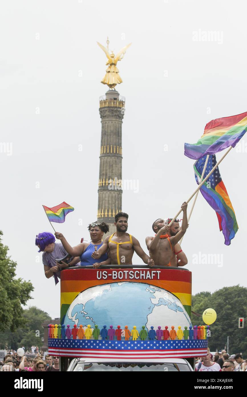 Revellers on a truck are pictured during the Christopher Street Day (CSD) parade in Berlin, Germany on July 23, 2016. Motto of the annual parade, one of the biggest in Europe, is 'Danke für nix' (Thanks for nothing) as the organisers denounce an enduring discrimination in the German legislation in matter marriage and family for lesbians, gays, bisexuals, and transgenders. (Photo by Emmanuele Contini/NurPhoto) *** Please Use Credit from Credit Field *** Stock Photo
