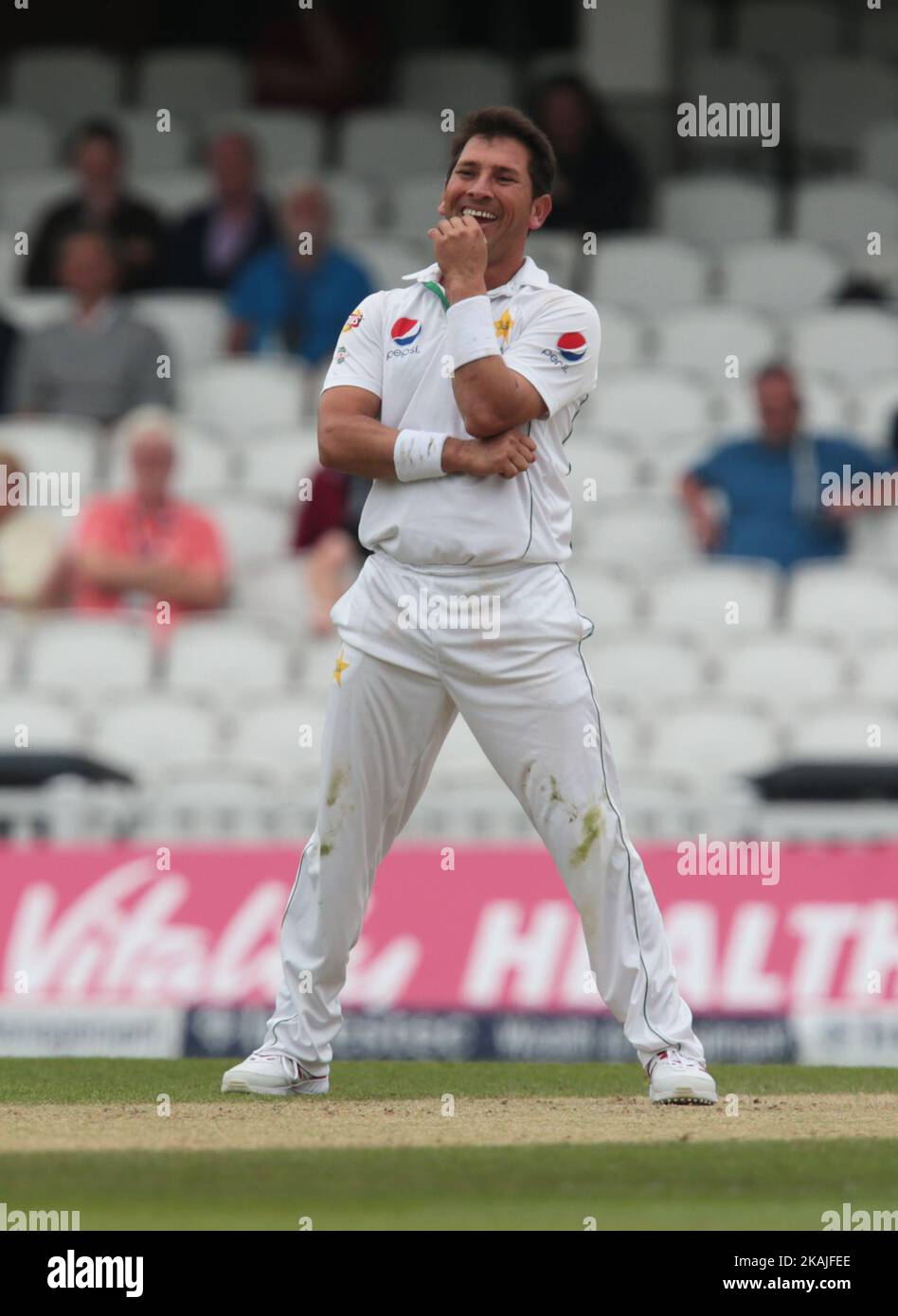 Pakistan's Yasir Shah during Day Four of the Fourth Investec Test Match between England and Pakistan played at The Oval Stadium, London on August 14th 2016 Stock Photo