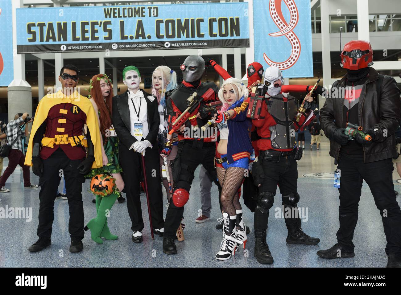 Cosplayers attend Stan Lee’s Comic Con in Los Angeles, California. October 29, 2016. The three day pop culture convention attracts tens of thousands of fans of comics, video games, fantasy and science fiction. (Photo by Ronen Tivony/NurPhoto) *** Please Use Credit from Credit Field *** Stock Photo