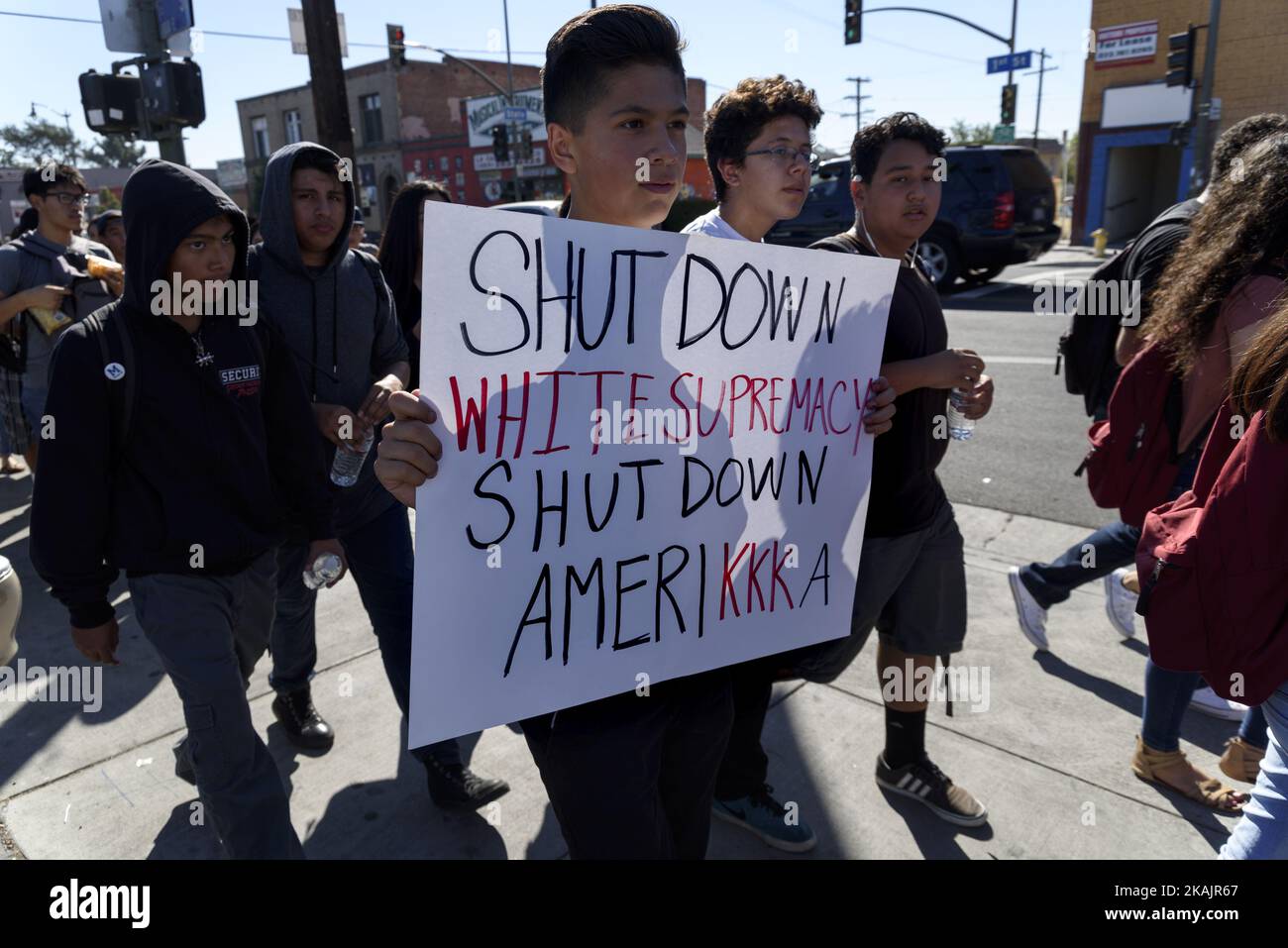 Hundreds of Los Angeles high school students walkout of classes to ...