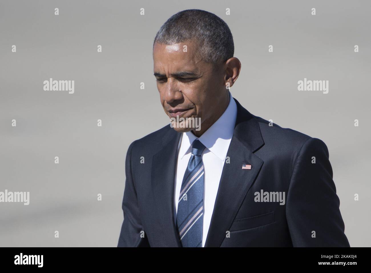 U.S. President Barack Obama arrives onboard Air Force One at Moffett Federal Airfield on June 23, 2016. President Obama visits California for the 2016 Global Entrepreneurship Summit at Stanford University. (Photo by Yichuan Cao/NurPhoto) *** Please Use Credit from Credit Field *** Stock Photo