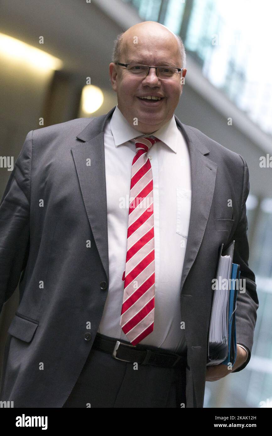 Minister of the Chancellery Peter Altmaier (CDU) is pictured as he arrives to appear in front of the 5. Commission of Enquiry to answer questions regarding the position of his ministry in the emission cheating scandals in Berlin, Germany on December 15, 2016. (Photo by Emmanuele Contini/NurPhoto) *** Please Use Credit from Credit Field *** Stock Photo