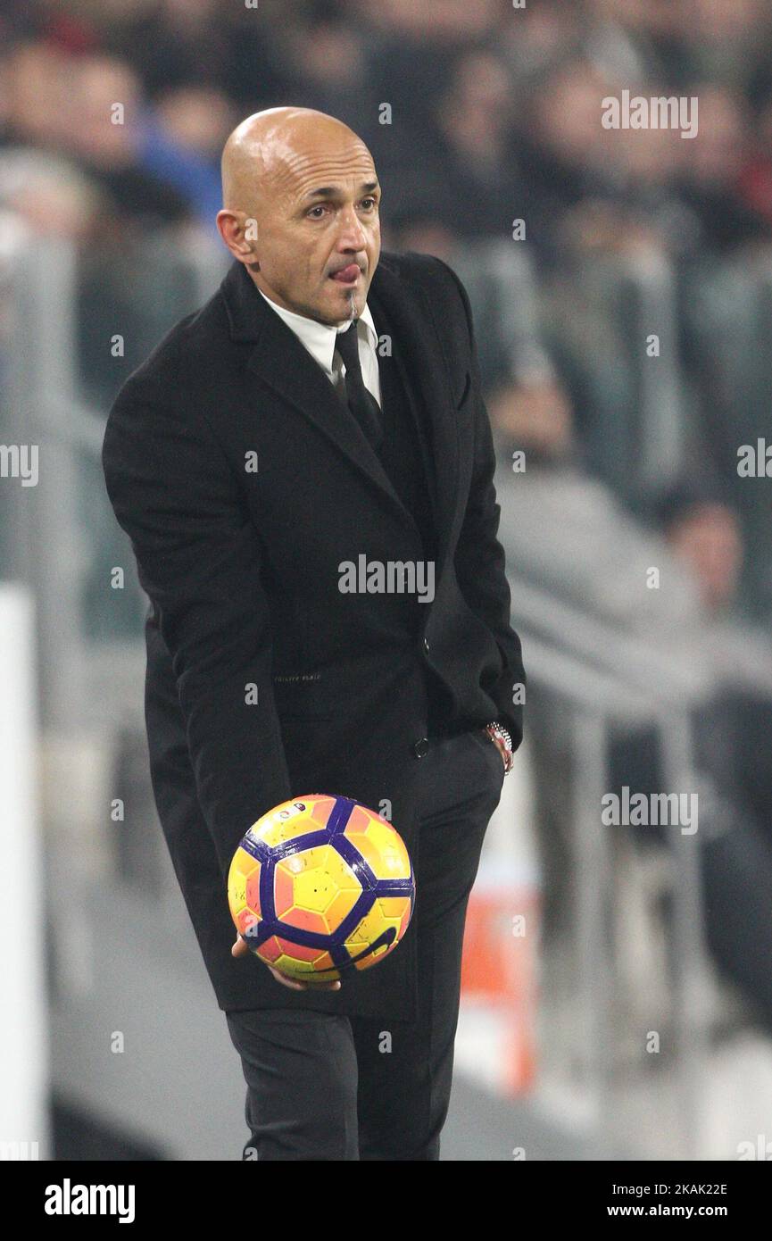 Roma coach Luciano Spalletti during the Serie A football match n.17 JUVENTUS - ROMA on 17/12/2016 at the Juventus Stadium in Turin, Italy. (Photo by Matteo Bottanelli/NurPhoto) *** Please Use Credit from Credit Field *** Stock Photo