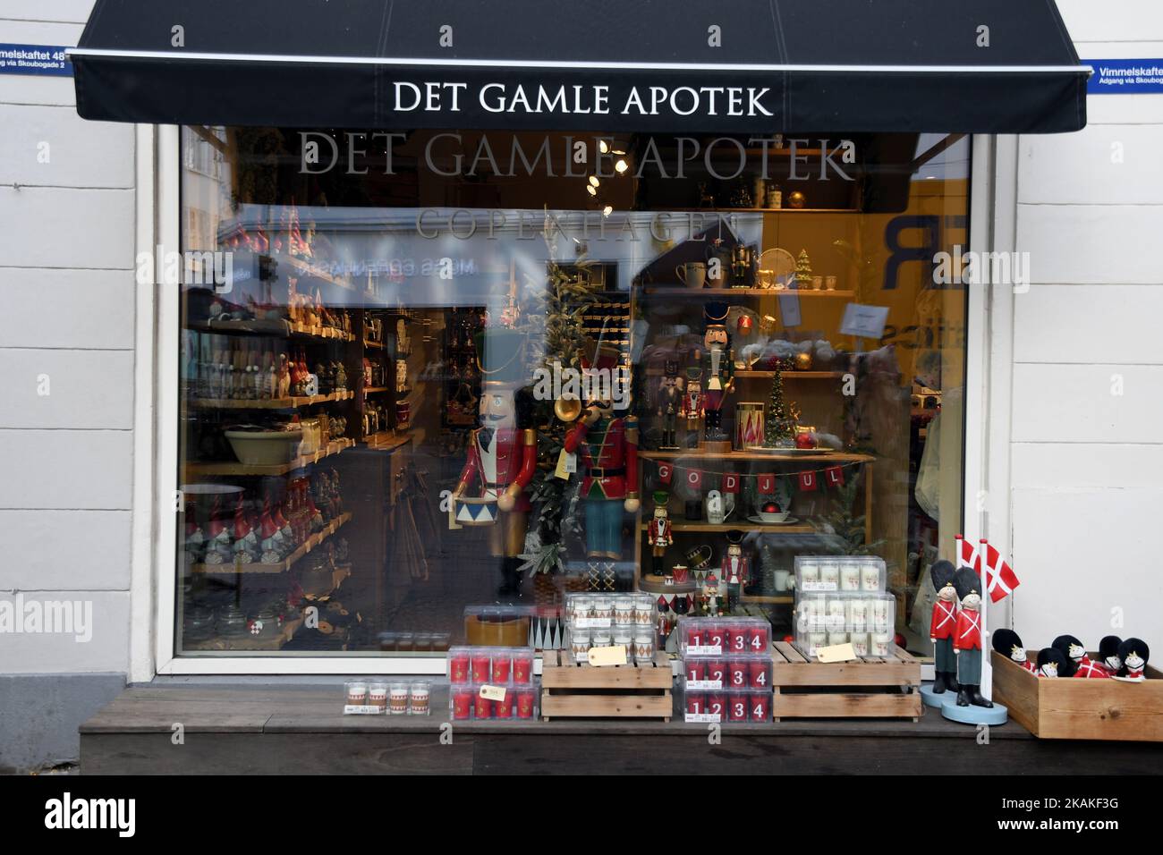 Det gammel apotek hi-res stock photography and images - Alamy