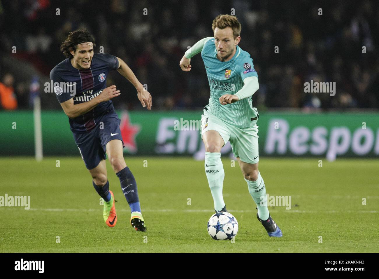 FC Barcelona player Ivan Rakitic (R) vies with PSG Edinson Cavani (L) during the UEFA Champions League round of 16 first leg football match between Paris Saint-Germain and FC Barcelona on February 14, 2017 at the Parc des Princes stadium in Paris. (Photo by Geoffroy Van der Hasselt/NurPhoto) *** Please Use Credit from Credit Field *** Stock Photo