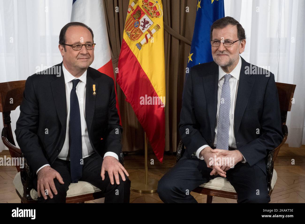 Spanish Prime Minister Mariano Rajoy (R) and President of the French Republic Francois Hollande sit together before holding a meeting at the city hall during the Spanish-Franco summit in Malaga, on February 20, 2017. (Photo by Guillaume Pinon/NurPhoto) *** Please Use Credit from Credit Field *** Stock Photo