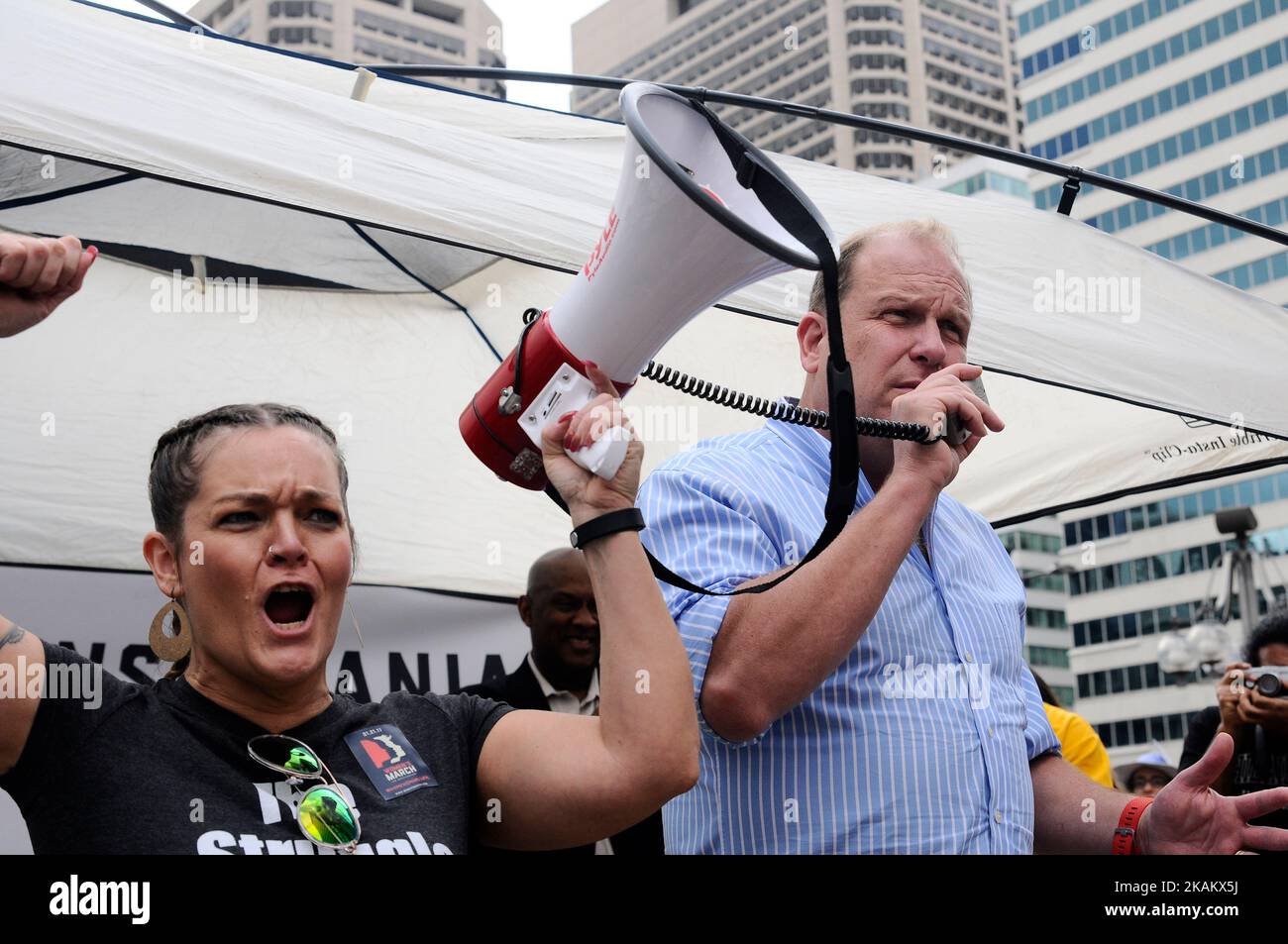 Home Depot co-founder Arthur Blank wears  There Is No Finish Line  tshirt  while running on track. Blank is now owner of the NFL Atlanta Falcons Stock  Photo - Alamy