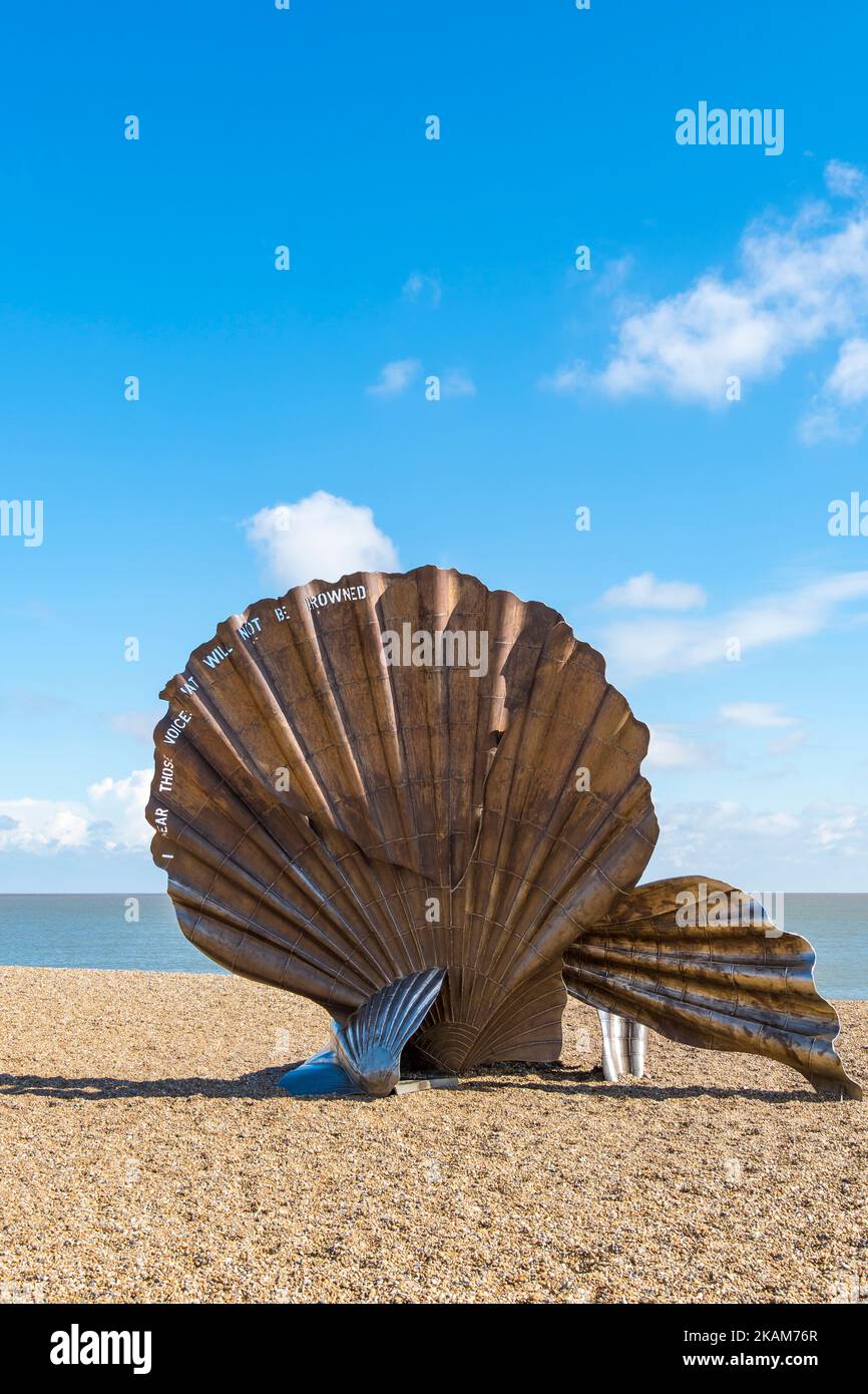 Maggi Hamblings Scallop sculpture on Aldeburgh beach, suffolk 2022 Stock Photo Alamy