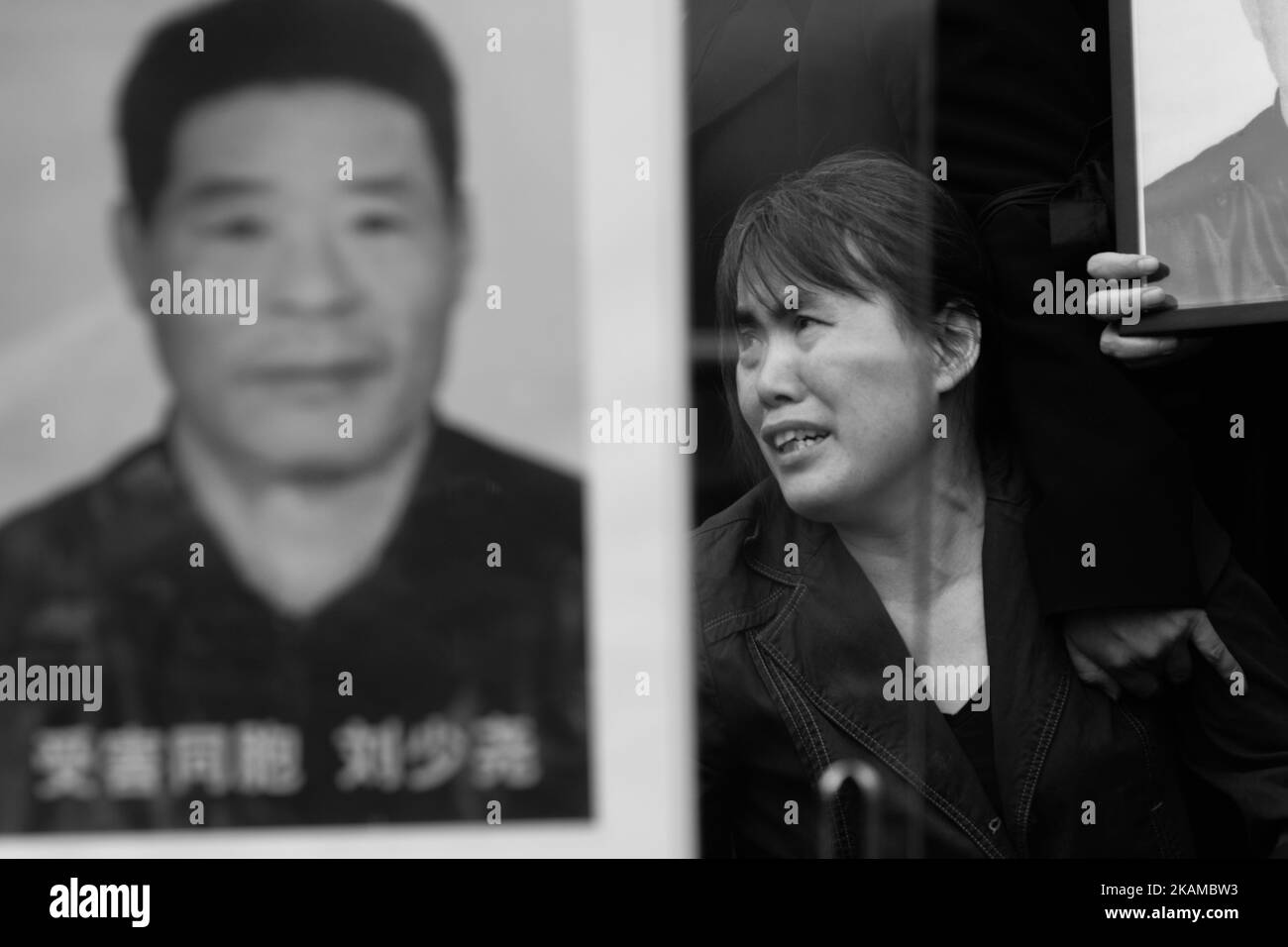 Wife of Liu Shaoyao cries his past husband, shot by french police during a police intervention last week at Place de la Republique in Paris, France on April 2, 2017. (Photo by Julien Mattia/NurPhoto) *** Please Use Credit from Credit Field *** Stock Photo