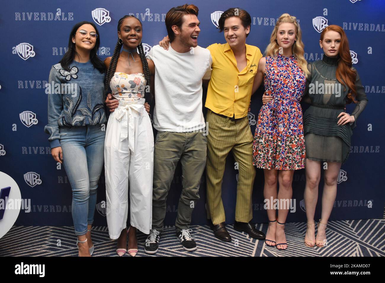 (L toR) Camila Mendes, Ashleigh Murray, KJ Apa, Cole Sprouse, Lili Reinhart, Madelaine Petsch poses during a photocall to promote Riverdale Tv Series at Four Season Hotel on April 06, 2017 in Mexico City, Mexico (Photo by Carlos Tischler/NurPhoto) *** Please Use Credit from Credit Field *** Stock Photo