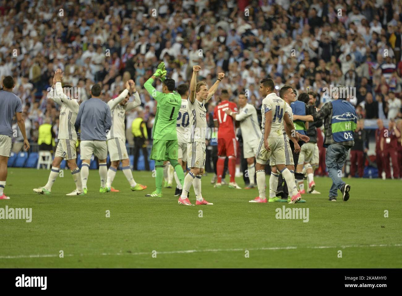 Real Madrid players celebrate the victory after the UEFA Champions ...